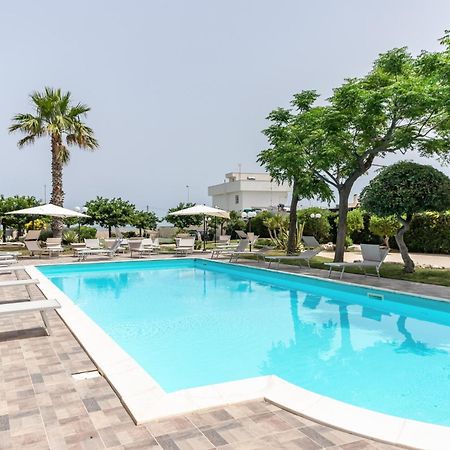 Pietramare Luxury Suites Bari Exterior foto